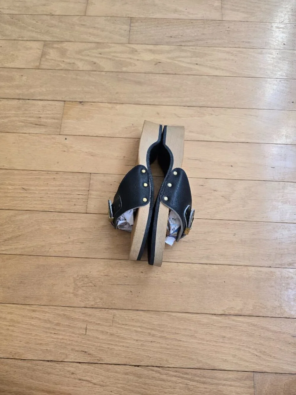 vintage 70s Dr. Scholl's Original black leather made in Italy retro sandals WM 8